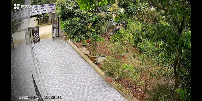 H&igrave;nh ảnh lắp đặt camera C3TN Outpro 3MP thực tế ban ng&agrave;y